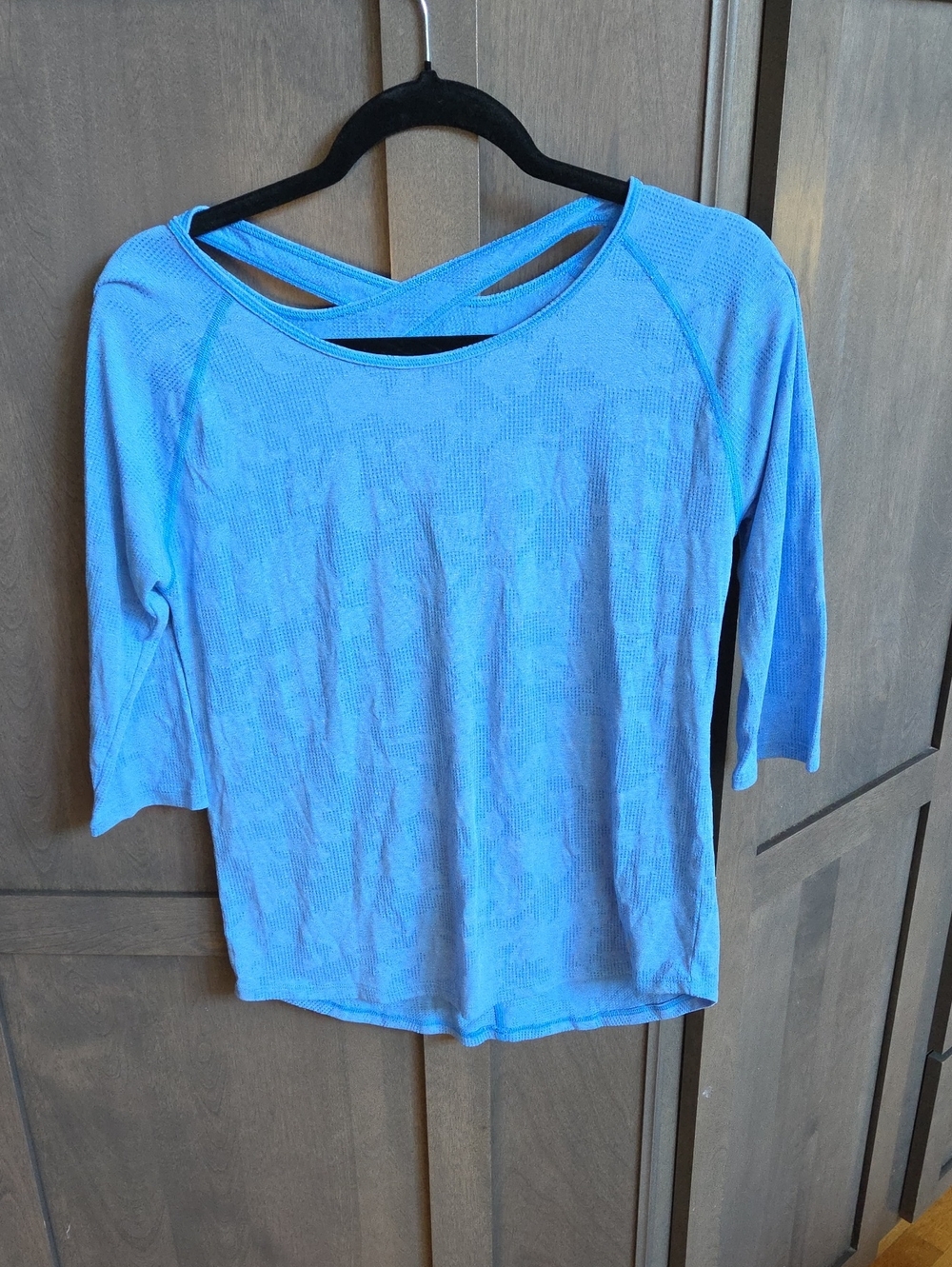 Blue Women's Cross-Back Lightweight Top